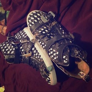 Jeffrey Campbell zip up ankle sneakers light use